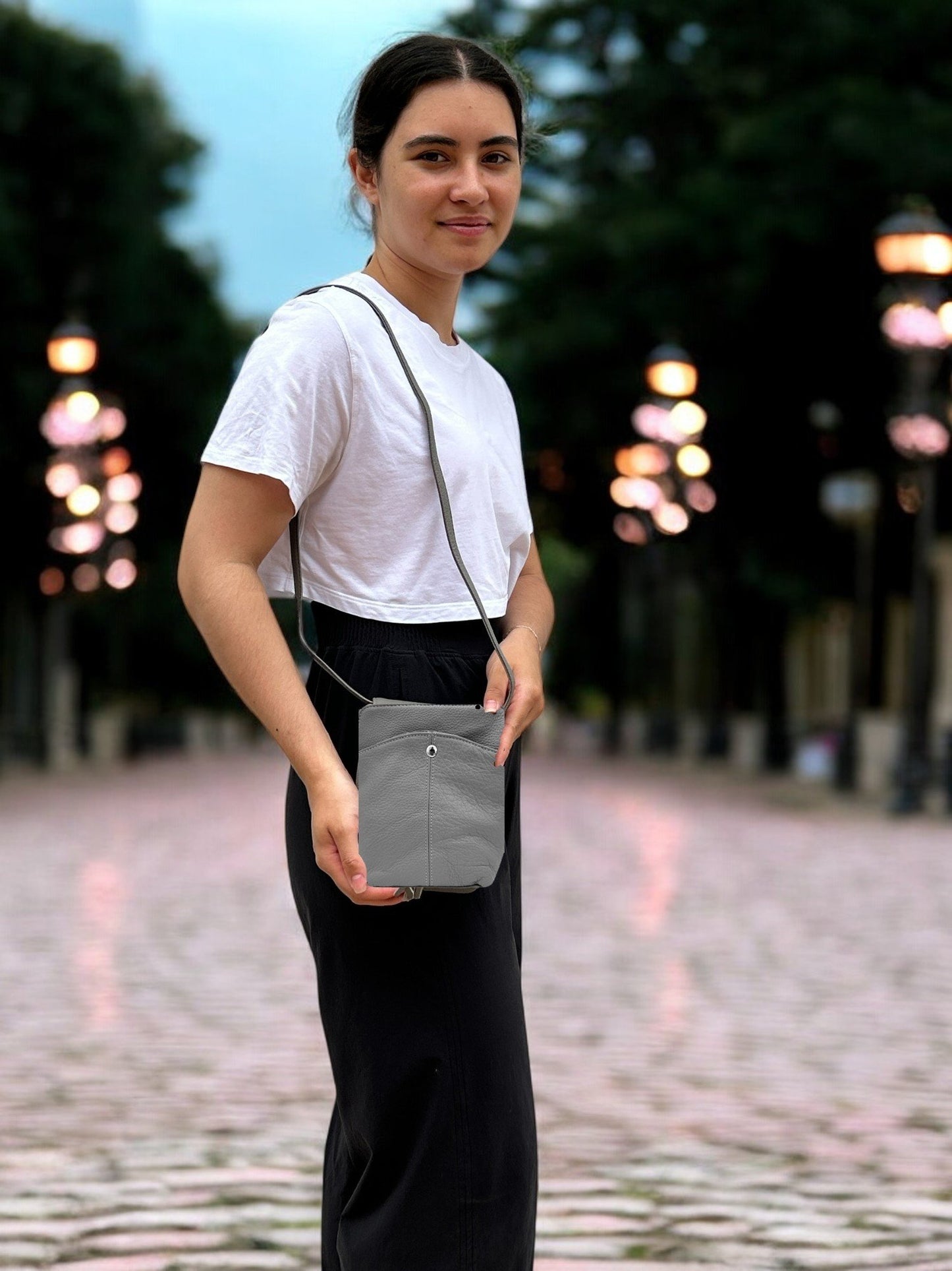 SILVERFEVER Women's Phone Crossbody Bag Trendy Small Purse Cowhide Leather Handbag (Black)