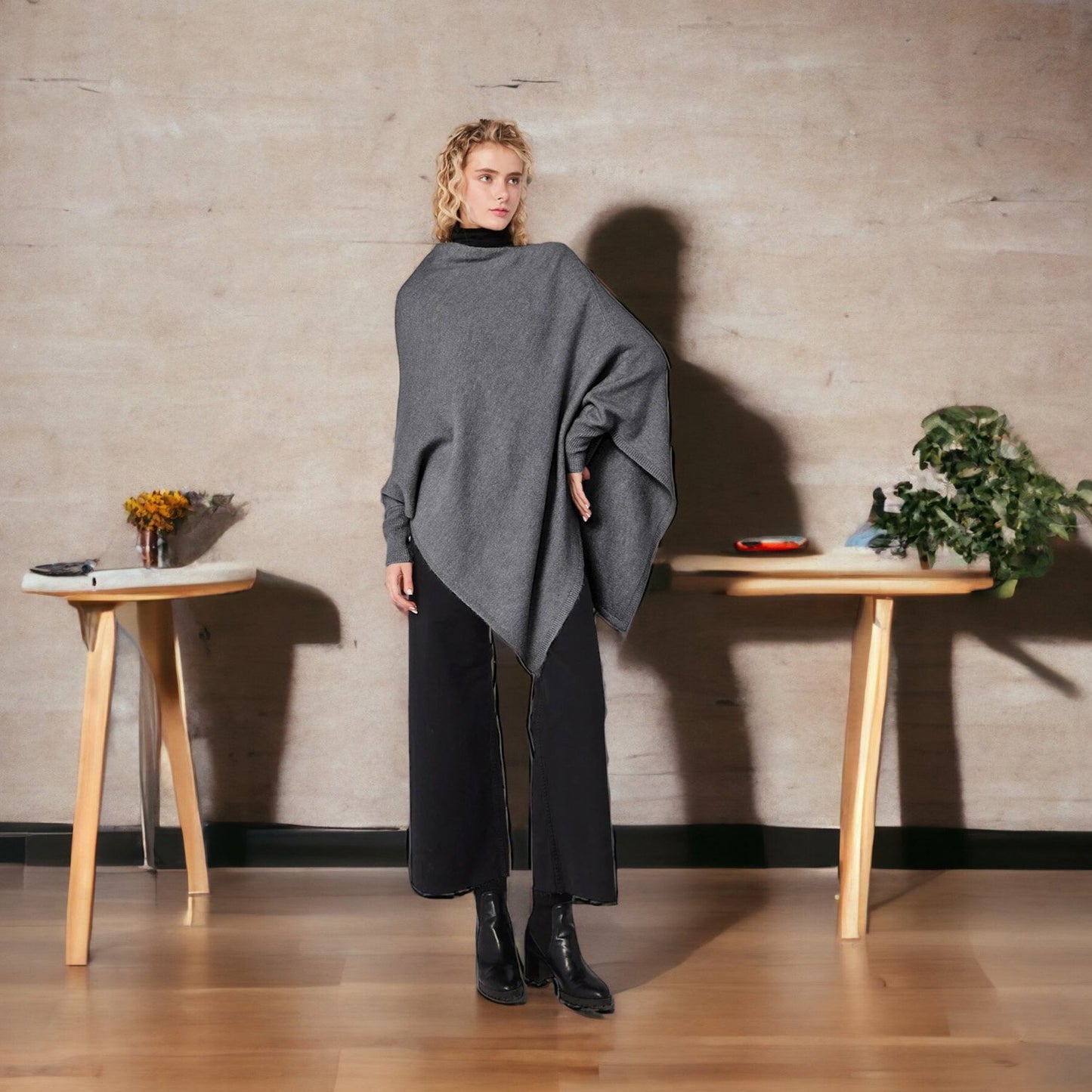 Look by M Triangle Poncho with Sleeves