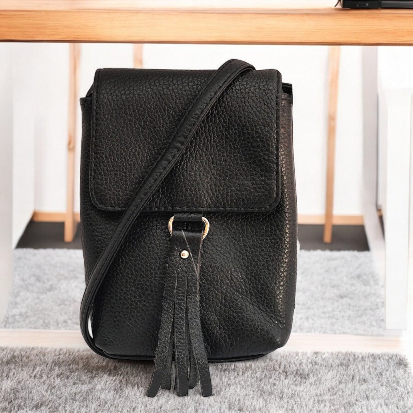 Genuine Leather Women's Phone Pouch Crossbody Flap Top w Tassel