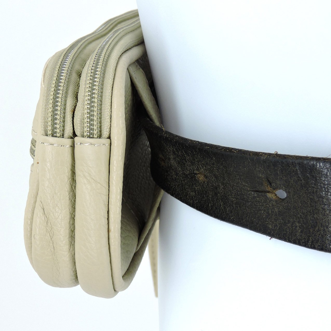 Leather Eyeglass Glasses Case with Wristlet Handle, Padded WOMAN